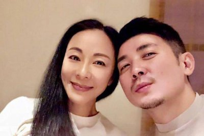 ​保剑锋的老婆长什么样 俩人什么时候结婚的太低调了