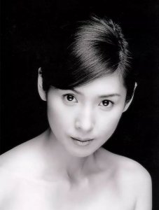 ​日本不老女神黑木瞳！曾演大尺度戏无惧魔女坏淫的争议