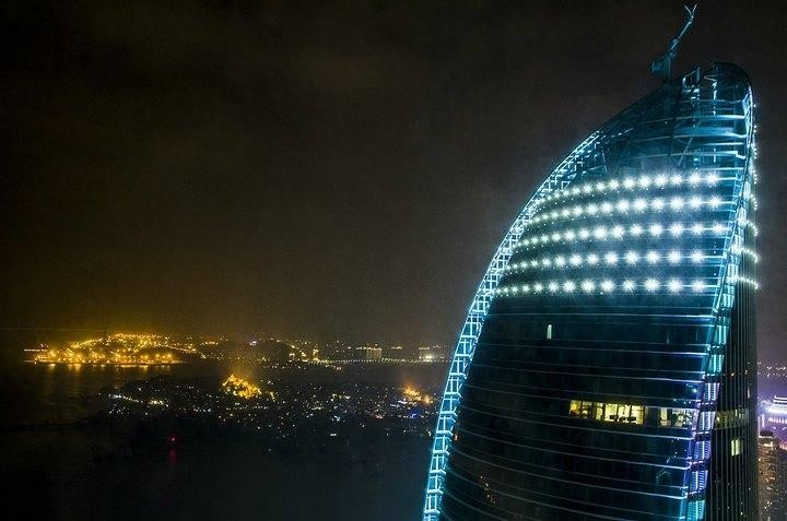 “中国第一双子塔”——厦门世茂海峡大厦