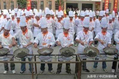 ​厨师长教你：翻锅技术及实际运用技巧，“学厨进阶”必修课！