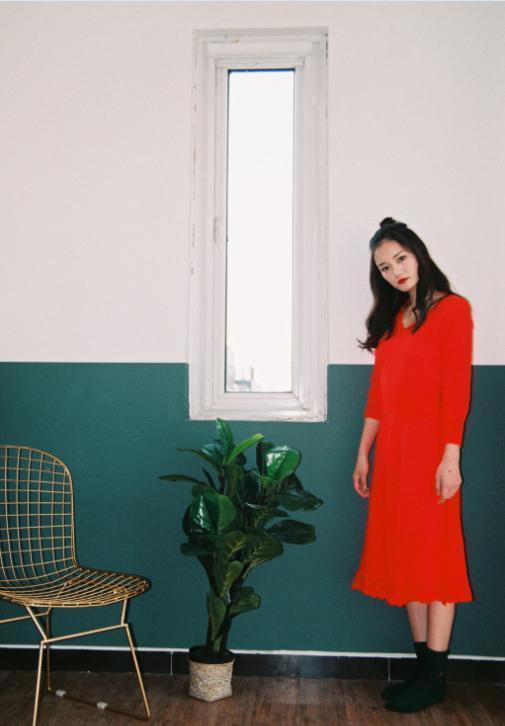 她是坏女人专业户,被称为“最丑女主角”,如今美成这样