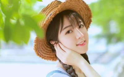 ​和双鱼座女生聊天技巧，在她寂寞的时候陪她聊天