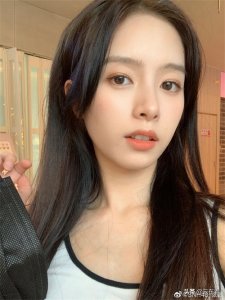 ​女团SNH48-张茜美女迷人美照欣赏，好美啊