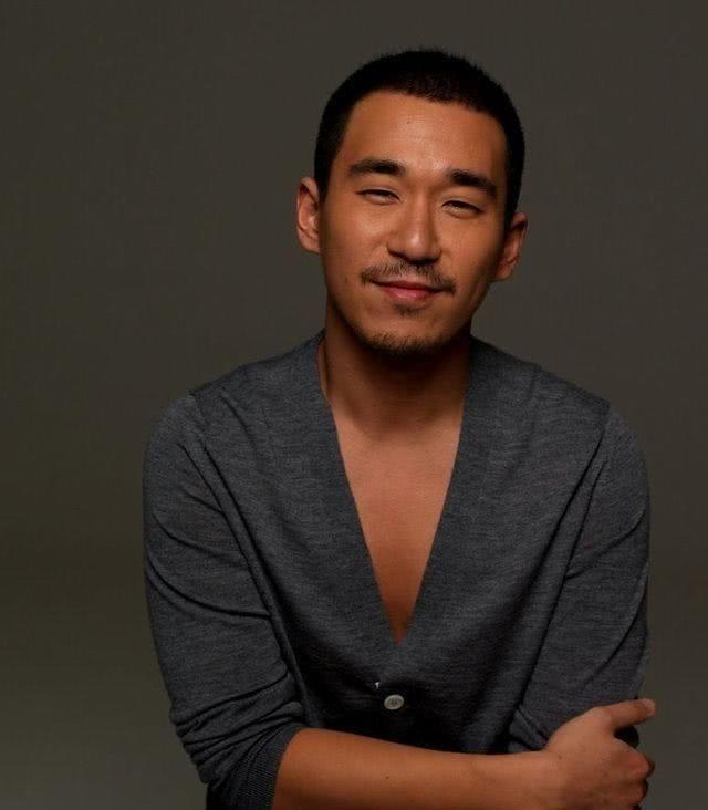 她是张国立前妻张默生母,离婚至今仍单身,儿子成她一生遗憾!