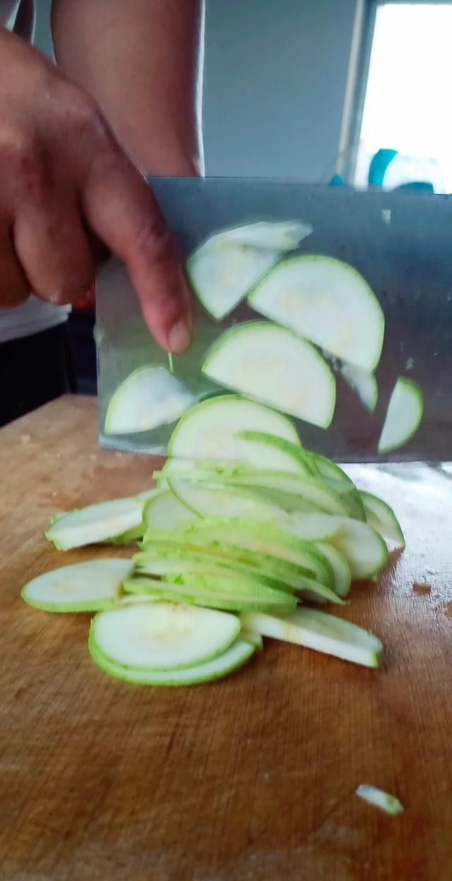 如何消灭苍蝇,在农村环境差,如何消灭苍蝇?图2