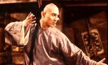 家破人亡,钱财散尽,历史上的黄飞鸿为何如此凄惨?