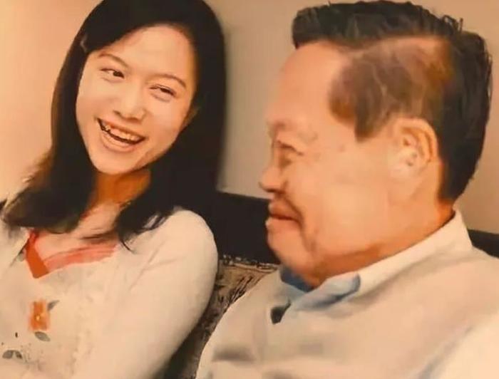 翁帆与杨振宁相差54岁，结婚11年后，翁帆说出在一起实情！