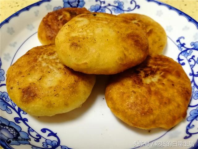 传统油炸糖糕做法（轻松做出童年记忆的传统小吃）(10)