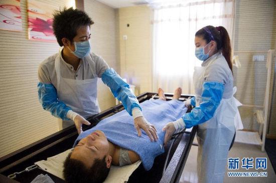 入殓师这个职业是干什么的(入殓师是什么样的职业)(3)