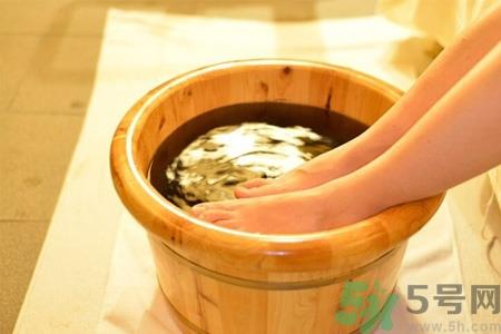 孕妇能用藏红花泡脚吗?藏红花泡脚的功效和作用 孕妇能用藏红花泡脚吗?藏红花泡脚的功效和作用