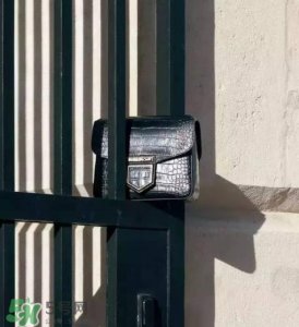 ​givenchy nobile尺寸多大？纪梵希nobile包包尺寸介绍