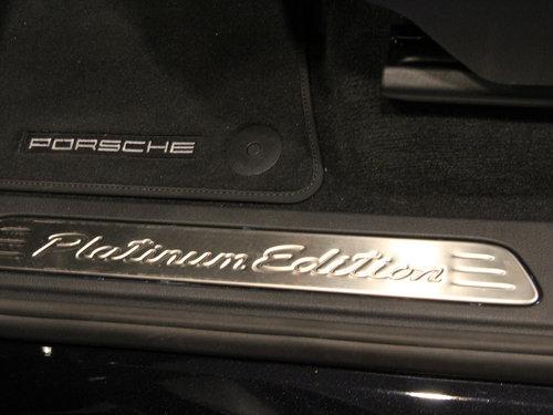 新手开保时捷卡宴(开卡宴的司机为何都如此)(6)