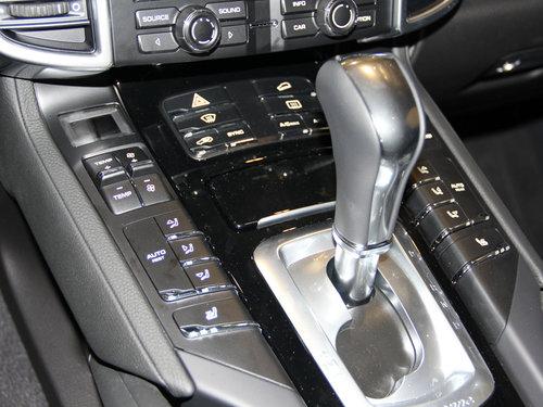 新手开保时捷卡宴(开卡宴的司机为何都如此)(5)