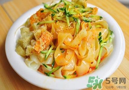 吃凉皮的好处 吃凉皮的危害 吃凉皮的好处 吃凉皮的危害