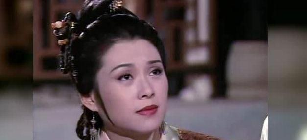 金庸笔下的刀白凤最忌讳丈夫纳妾,为何临死让段誉娶那几个女子?