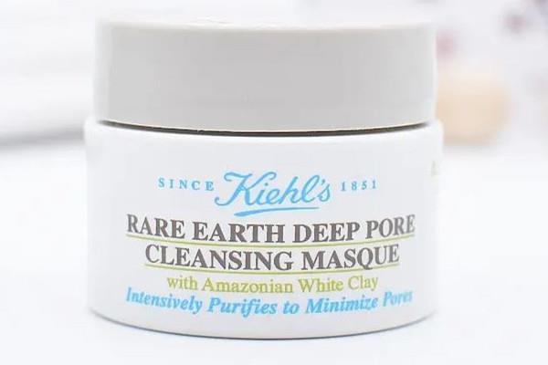 科颜氏白泥的生产日期在哪 科颜氏白泥放冰箱保存吗 科颜氏白泥的生产日期在哪 科颜氏白泥放冰箱保存吗