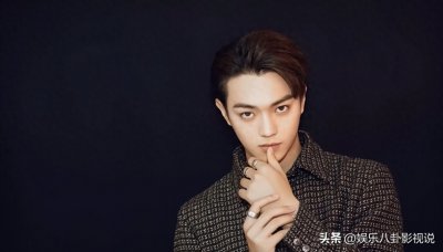 ​演员许凯的粉丝名、应援色和口号分别是什么？