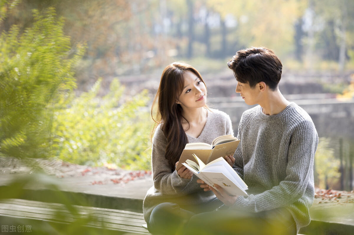 首次相亲见面时的开场白该聊些什么？