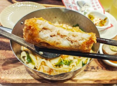​炸藕夹的面糊怎么调才能酥脆？用这3样，外酥里嫩，鲜香不油腻，比买的好吃