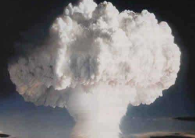 第一颗原子爆炸成功是哪一年,第一颗原子弹爆炸成功是哪一年图1