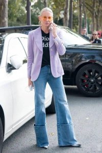 ​今年大火的“香芋色”潮人是这样来穿的，百搭耐看又高级，好美