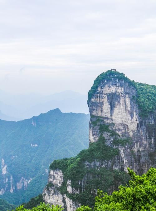 湖南最大的山脉是什么山脉