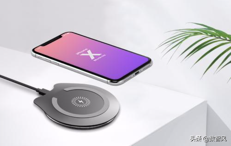 手机无线充电怎么使用(无线充电的优缺点介绍)