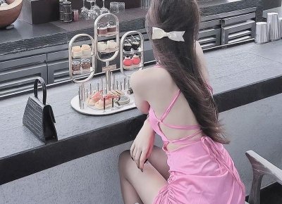 ​女生不化妆也很美叫什么