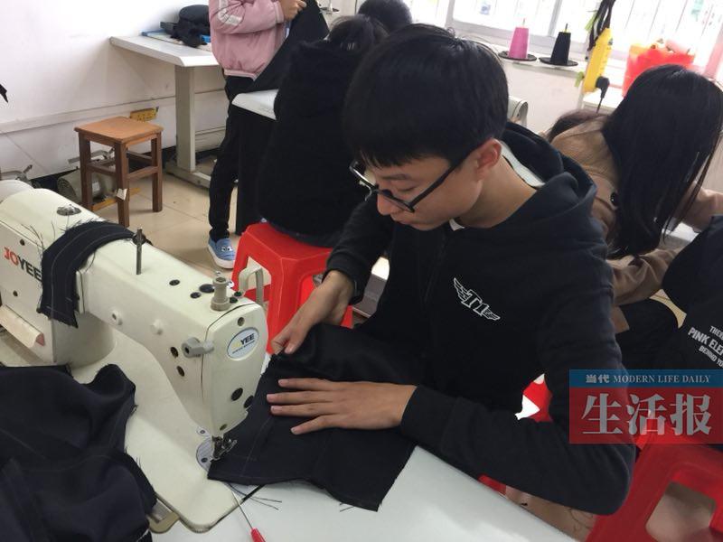 技校都有什么专业适合男孩:技校都有什么专业适合男生?