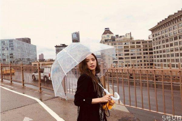 直男喜欢上女生的表现特征 和直男谈恋爱的感受 直男喜欢上女生的表现特征 和直男谈恋爱的感受