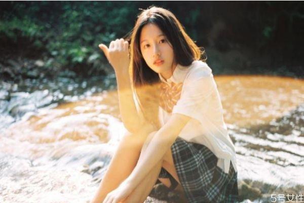 女生跟你说晚安的真正含义 晚安和好梦哪个更暧昧 女生跟你说晚安的真正含义 晚安和好梦哪个更暧昧