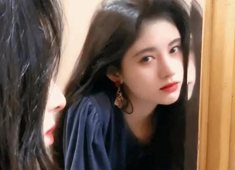 感觉男朋友看不起我,伤了我的自尊 感觉男朋友看不起我,伤了我的自尊