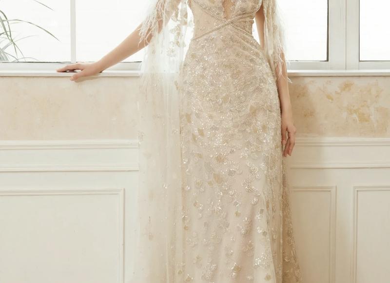 刘亦菲杨颖,Angelababy和刘亦菲手挽手下台 刘亦菲杨颖,Angelababy和刘亦菲手挽手下台