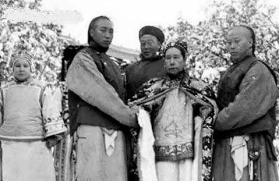 ​八国联军当年攻入北京时，没找到慈禧，为泄愤便将她折磨20多天