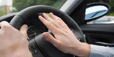 ​汽车喇叭按“一下、两下、长按”各什么意思？这些“暗语”要知道