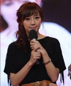 ​“度娘”是什么梗？曾经因年会引爆网络，她成为“度娘”的代名词