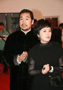 ​邓婕与张国立，历经风雨的爱情传奇