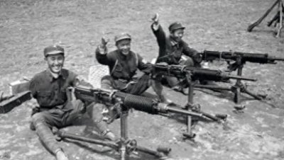 ​泪与笑的交响：一位“红小鬼”的传奇人生