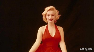 ​肯尼迪弟弟大爆料：与玛丽莲·梦露的禁忌之恋，哥哥竟不知情？