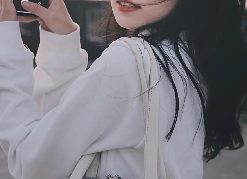 葵实野理(葵实野理：独特魅力诱惑，完美展现)