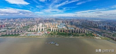 ​年终奖2万，公积金2800，年收入近15万，安徽合肥公务员工资被爆