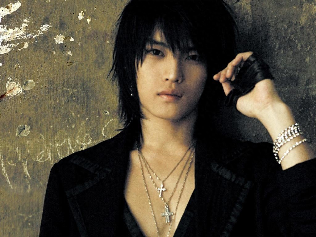 组图：韩国偶像金在中