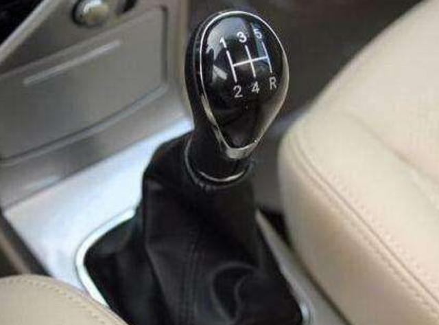 哪些违规驾驶证扣12分（盘点扣12分的违规驾驶行为）(4)