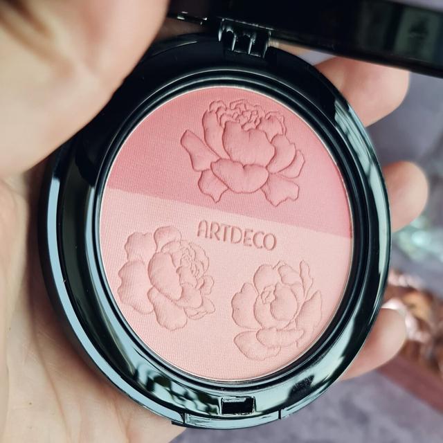 初学者最简单的化妆步骤（5个简单的化妆技巧）(3)