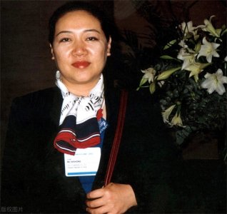 ​打工女皇吴士宏：16个月拿到文凭，求职天花板，年薪2亿是真是假