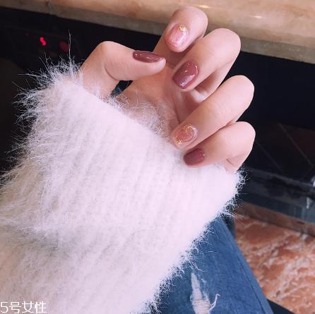 焦糖南瓜色美甲推荐 超级温柔