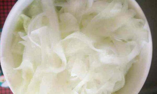 老黄瓜冻上冬天可以吃,老黄瓜怎么保存可以冬天吃到新鲜的图8