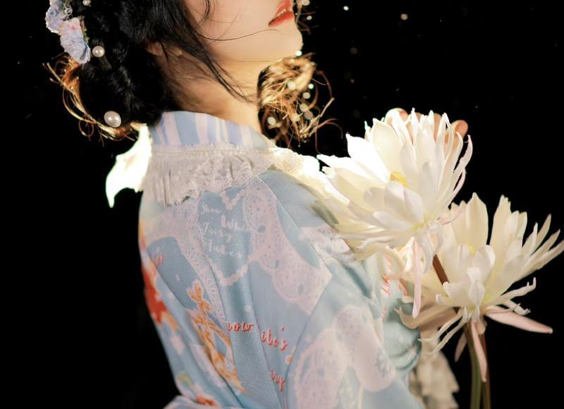 妙龄女子生完孩子“一夜变老”,17年过去了,如今过得怎样 妙龄女子生完孩子“一夜变老”,17年过去了,如今过得怎样