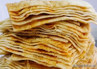 ​美味千层饼的家常做法，蓬松暄软，层次分明，家人都爱吃