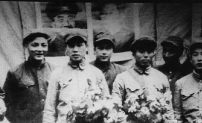 ​“万岁军”政委吴岱